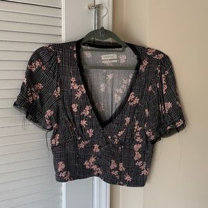 Urban outfitters frayed short sleeve v-neck top